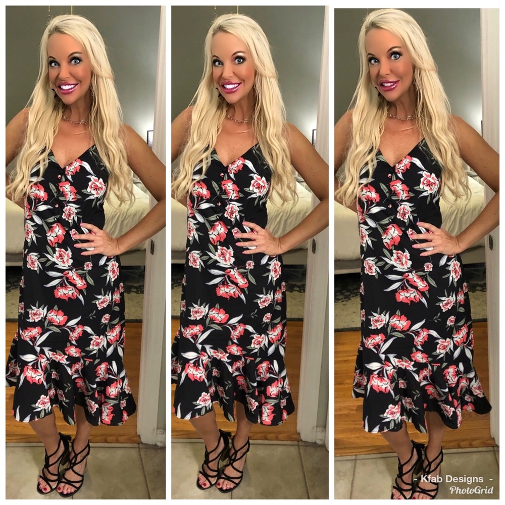 ❤️LAST 1💕Stunning Black Floral Asymmetric Dress! - Picture 2 of 5